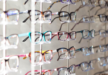 ¿Cómo elegir las mejores gafas de lentes progresivas?
